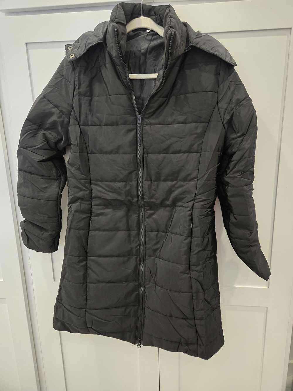 Women’s Quilted Black Winter Coat - Classic Medium-weight Puffer